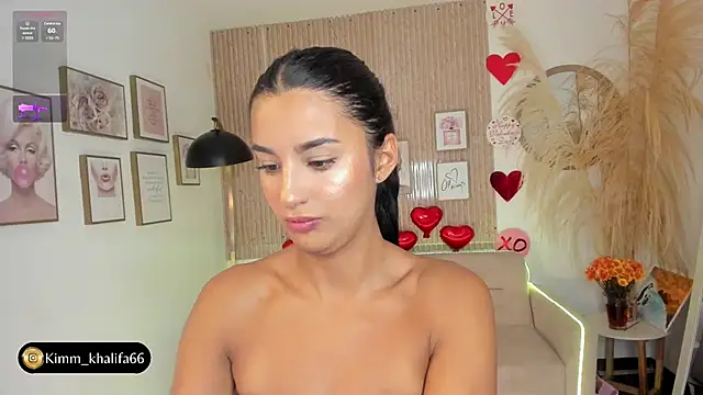 Snapshot of Kimm_khalifa chatting on February 22, 2025, 10:31 pm Kimm khalifa online show from February 22, 2025, 10:31 pm