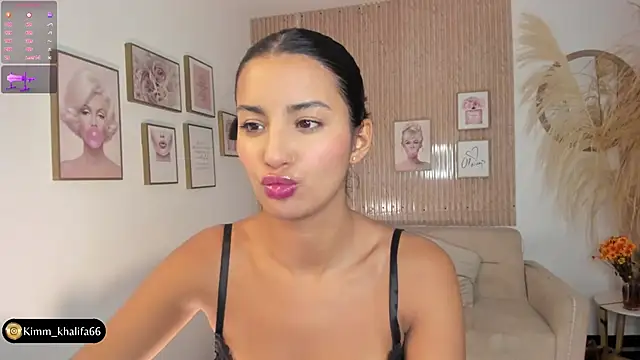 Snapshot of Kimm_khalifa chatting on February 28, 2025, 3:37 pm Kimm khalifa online show from February 28, 2025, 3:37 pm