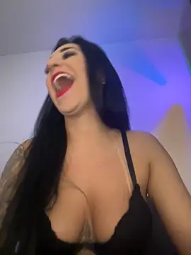 Snapshot of TigrezaSC chatting on October 29, 2025, 9:49 pm TigrezaSC online show from October 29, 2025, 9:49 pm