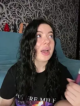 Kimi Ass online show from December 26, 2024, 2:27 pm