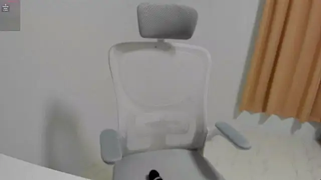 Cee chalynn online show from October 3, 2025, 12:57 pm