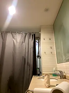 Snapshot of ace2p chatting on September 25, 2025, 12:53 pm ace2p online show from September 25, 2025, 12:53 pm