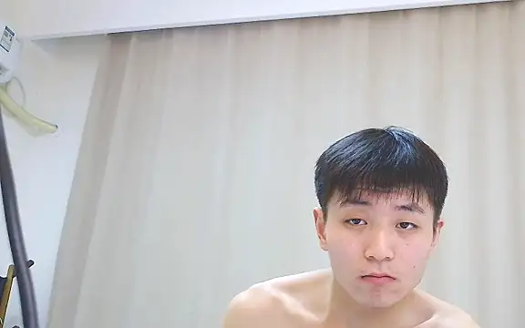 Snapshot of ace2p chatting on November 2, 2025, 4:09 pm ace2p online show from November 2, 2025, 4:09 pm