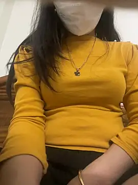 Snapshot of Tuongvy05 chatting on December 21, 2024, 5:36 am Tuongvy05 online show from December 21, 2024, 5:36 am