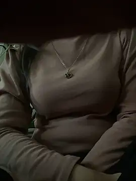 Snapshot of Tuongvy05 chatting on December 28, 2024, 6:39 am Tuongvy05 online show from December 28, 2024, 6:39 am