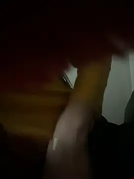 Snapshot of Tuongvy05 chatting on January 22, 2025, 4:23 pm Tuongvy05 online show from January 22, 2025, 4:23 pm