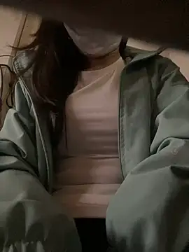 Snapshot of Tuongvy05 chatting on February 27, 2025, 3:48 pm Tuongvy05 online show from February 27, 2025, 3:48 pm