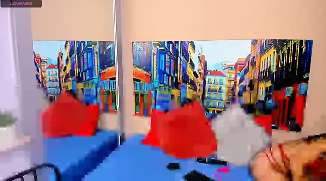 Snapshot of CristalLoren chatting on March 10, 2025, 11:21 am CristalLoren online show from March 10, 2025, 11:21 am