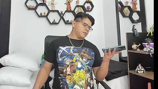 Snapshot of Siul_bigboy chatting on January 27, 2025, 7:13 pm Siul bigboy online show from January 27, 2025, 7:13 pm