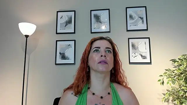 Snapshot of HannaBrave chatting on March 21, 2026, 7:17 pm HannaBrave online show from March 21, 2026, 7:17 pm