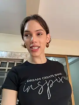 Snapshot of Carlita_cute chatting on July 10, 2026, 9:39 pm Carlita cute online show from July 10, 2026, 9:39 pm