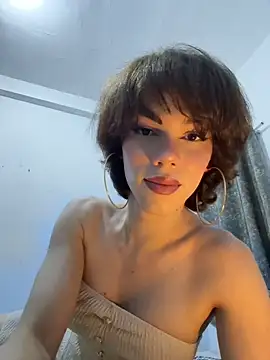 Snapshot of Carlita_cute chatting on July 19, 2026, 10:57 pm Carlita cute online show from July 19, 2026, 10:57 pm