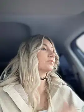 Snapshot of Crazy-Rosa chatting on February 21, 2026, 6:14 am Crazy-Rosa online show from February 21, 2026, 6:14 am