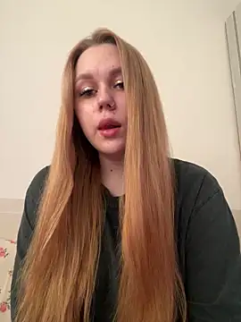 Snapshot of Marylallka5 chatting on June 6, 2026, 12:32 pm Marylallka5 online show from June 6, 2026, 12:32 pm