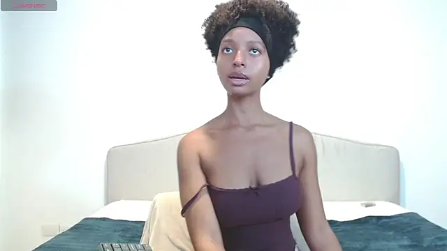 Snapshot of MelissaWaldorf chatting on July 17, 2026, 3:24 am MelissaWaldorf online show from July 17, 2026, 3:24 am