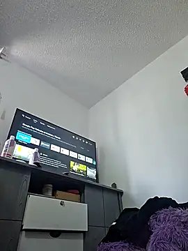 Snapshot of valery_mora chatting on January 13, 2025, 4:08 pm valery mora online show from January 13, 2025, 4:08 pm