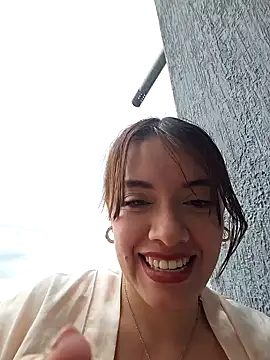 Snapshot of valery_mora chatting on February 6, 2025, 4:25 pm valery mora online show from February 6, 2025, 4:25 pm