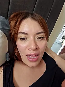 Snapshot of valery_mora chatting on September 16, 2025, 7:59 pm valery mora online show from September 16, 2025, 7:59 pm