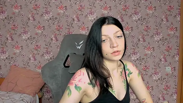 Lolly Haze online show from March 27, 2026, 1:33 am