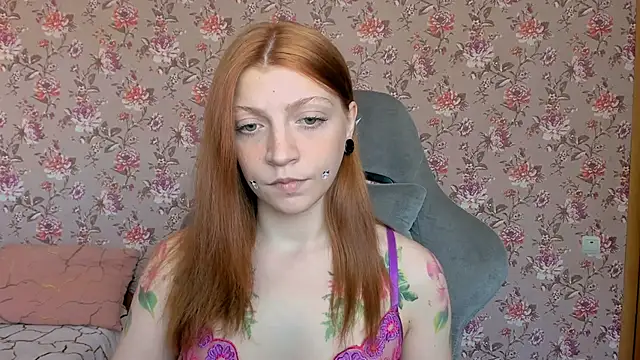 Lolly Haze online show from May 26, 2026, 4:08 am