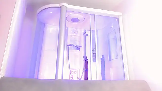 sexy-luna-star-ts online show from October 10, 2025, 4:44 am