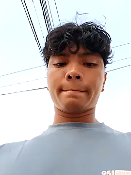  Ottis  online show from February 27, 2025, 9:47 pm