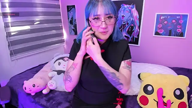 Snapshot of Miwa_violet chatting on March 22, 2025, 7:20 pm Miwa violet online show from March 22, 2025, 7:20 pm