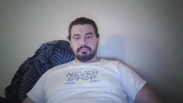 DanishStarF online show from December 13, 2025, 11:32 pm