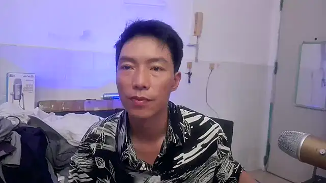 xhqds online show from April 26, 2026, 10:35 am