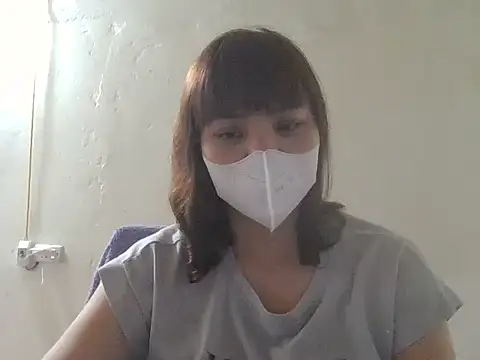 Snapshot of Angela-Eira chatting on April 5, 2026, 11:57 pm Angela-Eira online show from April 5, 2026, 11:57 pm