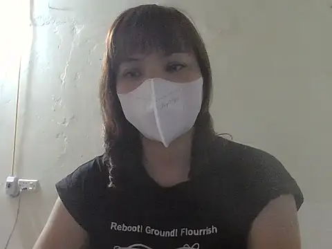 Snapshot of Angela-Eira chatting on April 6, 2026, 9:05 pm Angela-Eira online show from April 6, 2026, 9:05 pm