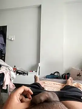 Snapshot of 143n143143 chatting on March 6, 2025, 8:16 pm 143n143143 online show from March 6, 2025, 8:16 pm