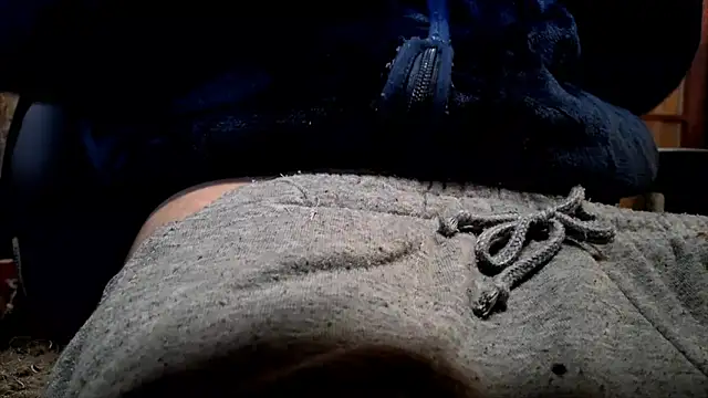 hidenyan02 online show from January 7, 2025, 4:50 am