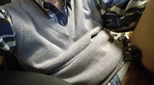 hidenyan02 online show from March 2, 2025, 7:21 am