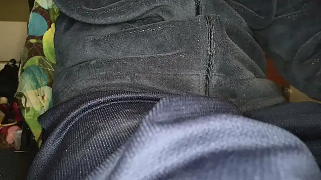 hidenyan02 online show from March 6, 2025, 6:30 am