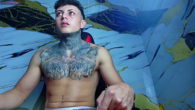 Kevin22 222 online show from February 6, 2025, 8:29 am