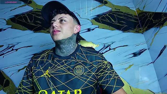 Kevin22 222 online show from March 2, 2025, 4:50 am