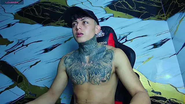 Kevin22 222 online show from March 16, 2025, 10:20 pm