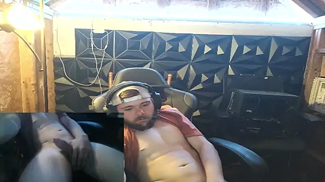 OnlyBlazexx online show from April 13, 2026, 5:24 am