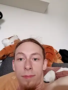 Snapshot of Dudetime chatting on September 14, 2025, 9:41 am Dudetime online show from September 14, 2025, 9:41 am