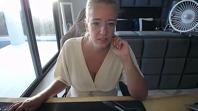 Wendysexyx online show from March 6, 2026, 11:17 am