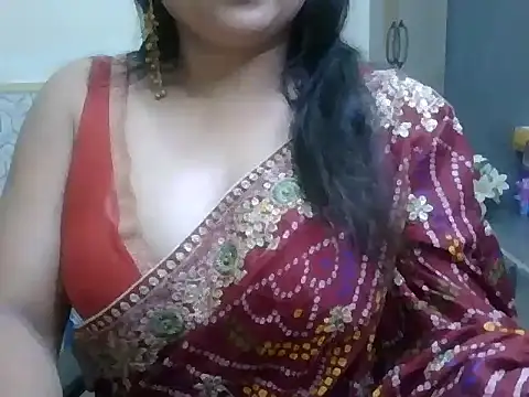 Manpreet cute online show from July 17, 2026, 4:23 pm