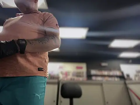 RawRyder8 online show from April 23, 2026, 6:14 am