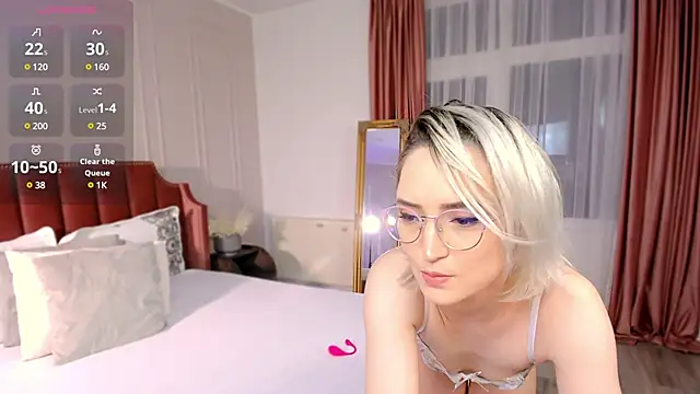 CharmingAnnie online show from January 27, 2025, 6:31 pm