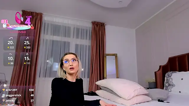 CharmingAnnie online show from March 12, 2025, 9:24 pm