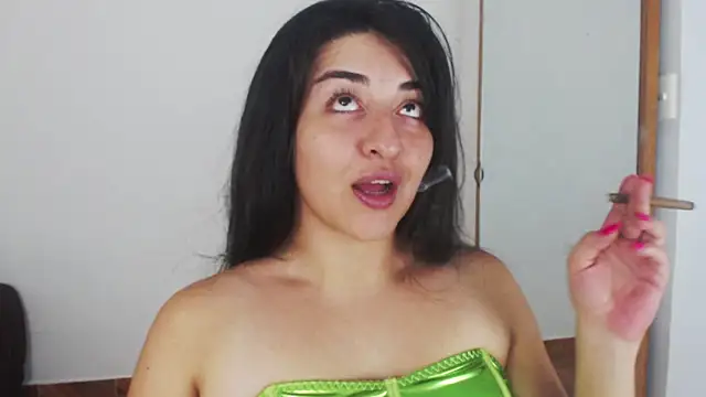 moritalatina online show from September 26, 2025, 2:26 am