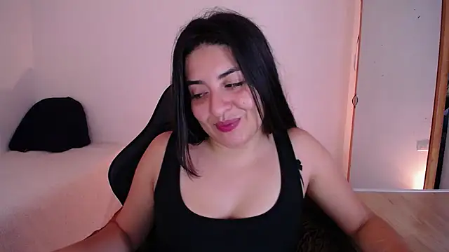 Snapshot of moritalatina chatting on May 27, 2026, 1:57 am moritalatina online show from May 27, 2026, 1:57 am