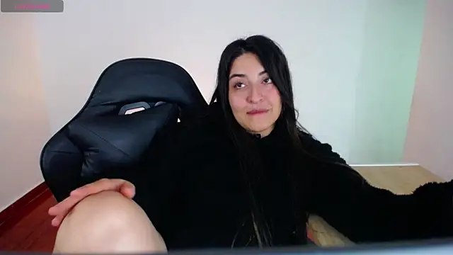 Snapshot of moritalatina chatting on June 7, 2026, 12:48 am moritalatina online show from June 7, 2026, 12:48 am