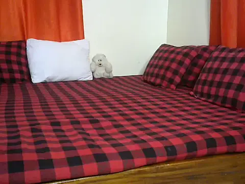 Nanaablack online show from September 28, 2025, 2:55 pm