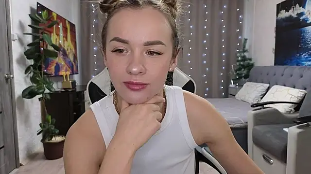 Strip-Lady online show from December 21, 2025, 5:25 am